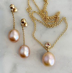 Fresh water pearls with 18k gold and morganite